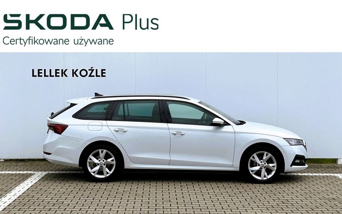 Skoda Octavia cena 105900 przebieg: 114009, rok produkcji 2022 z Gniew małe 106